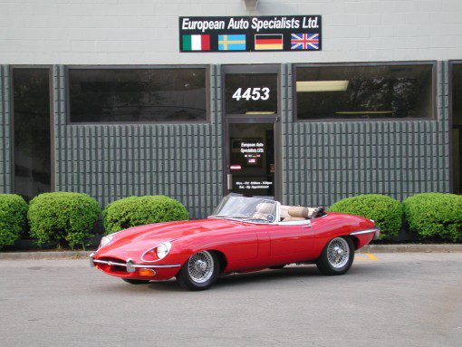 Terry Robert's 1970 E-Type 01
